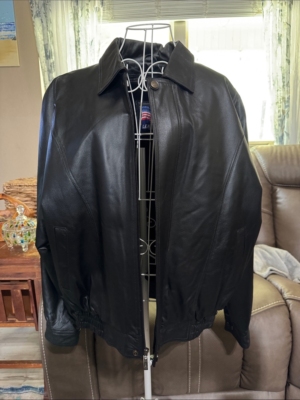 Classic Black Leather Bomber Jacket - Women